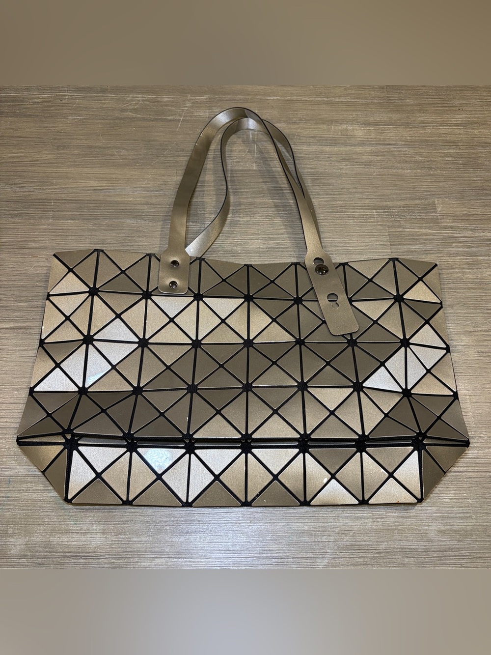Geometric Metallic Tote in Champagne Gold